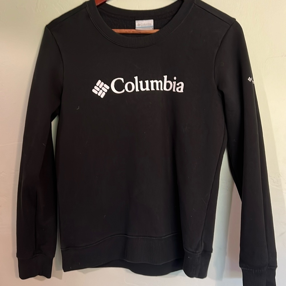 Columbia  sweatshirt